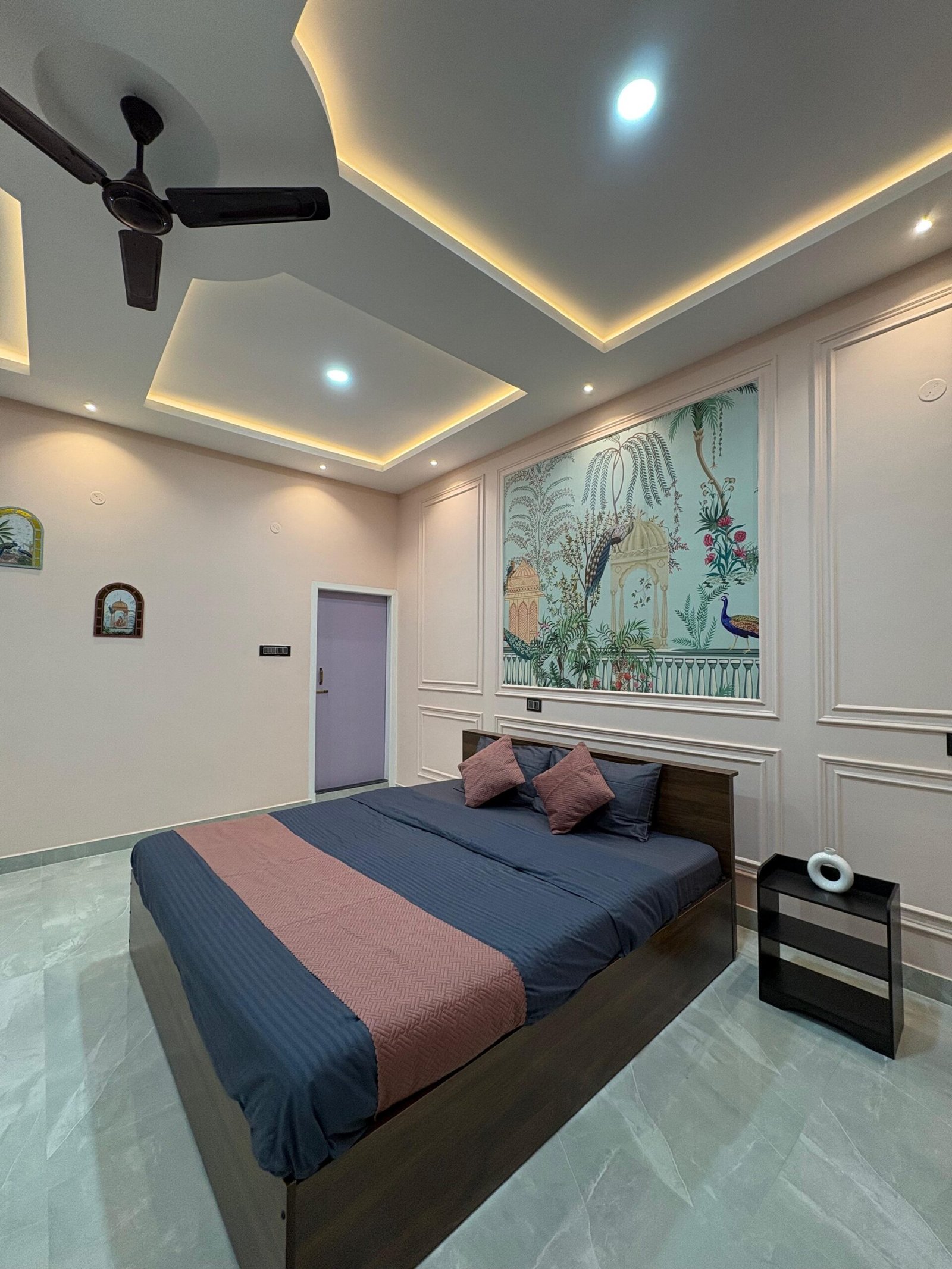 Home pink bedroom with bed 1