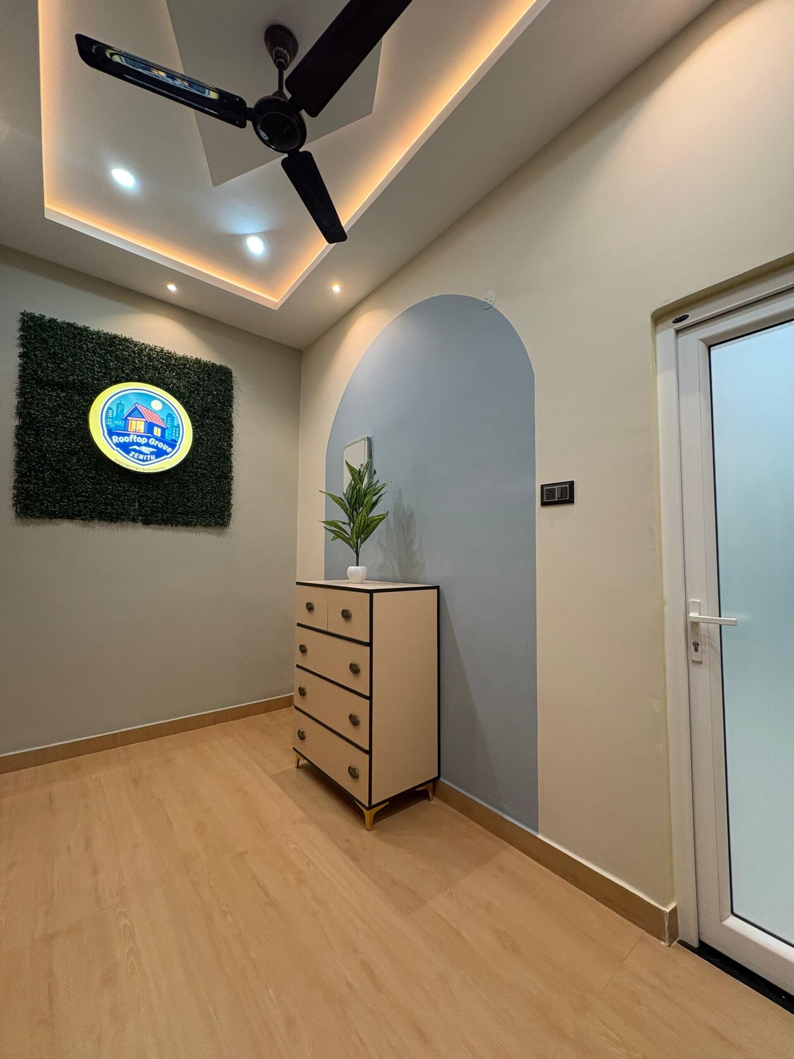 Home open space with logo view 1