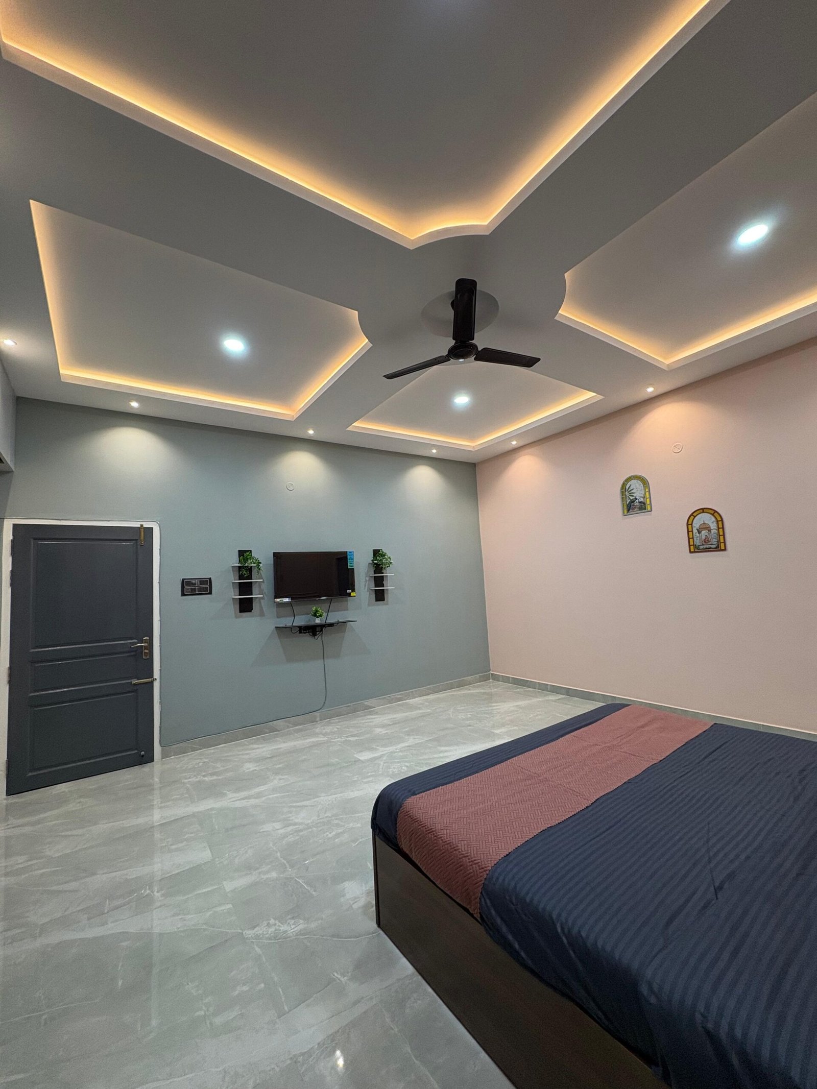 Home pink bedroom with tv